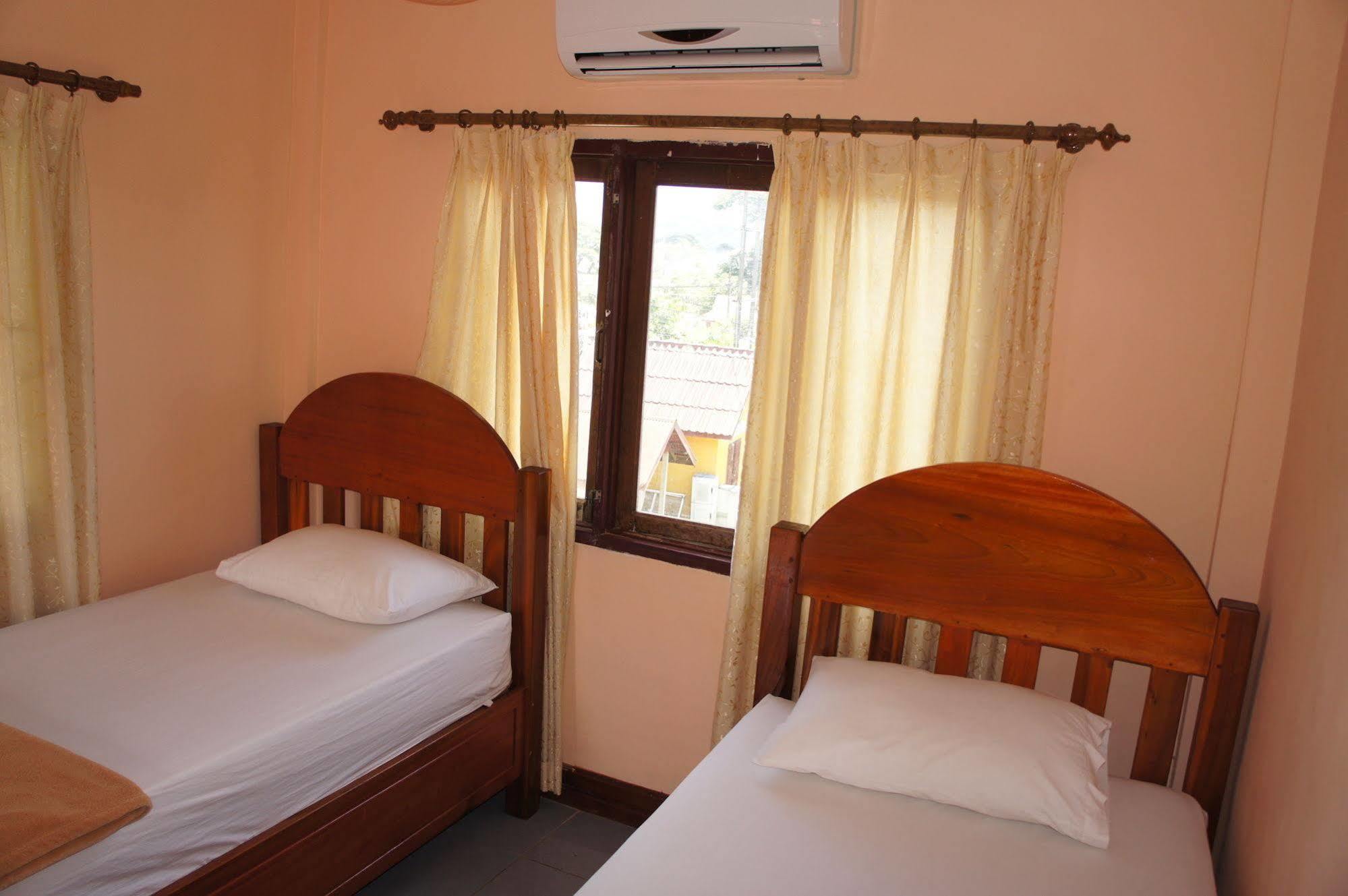 Viengsavanh pensión Vang Vieng Exterior foto